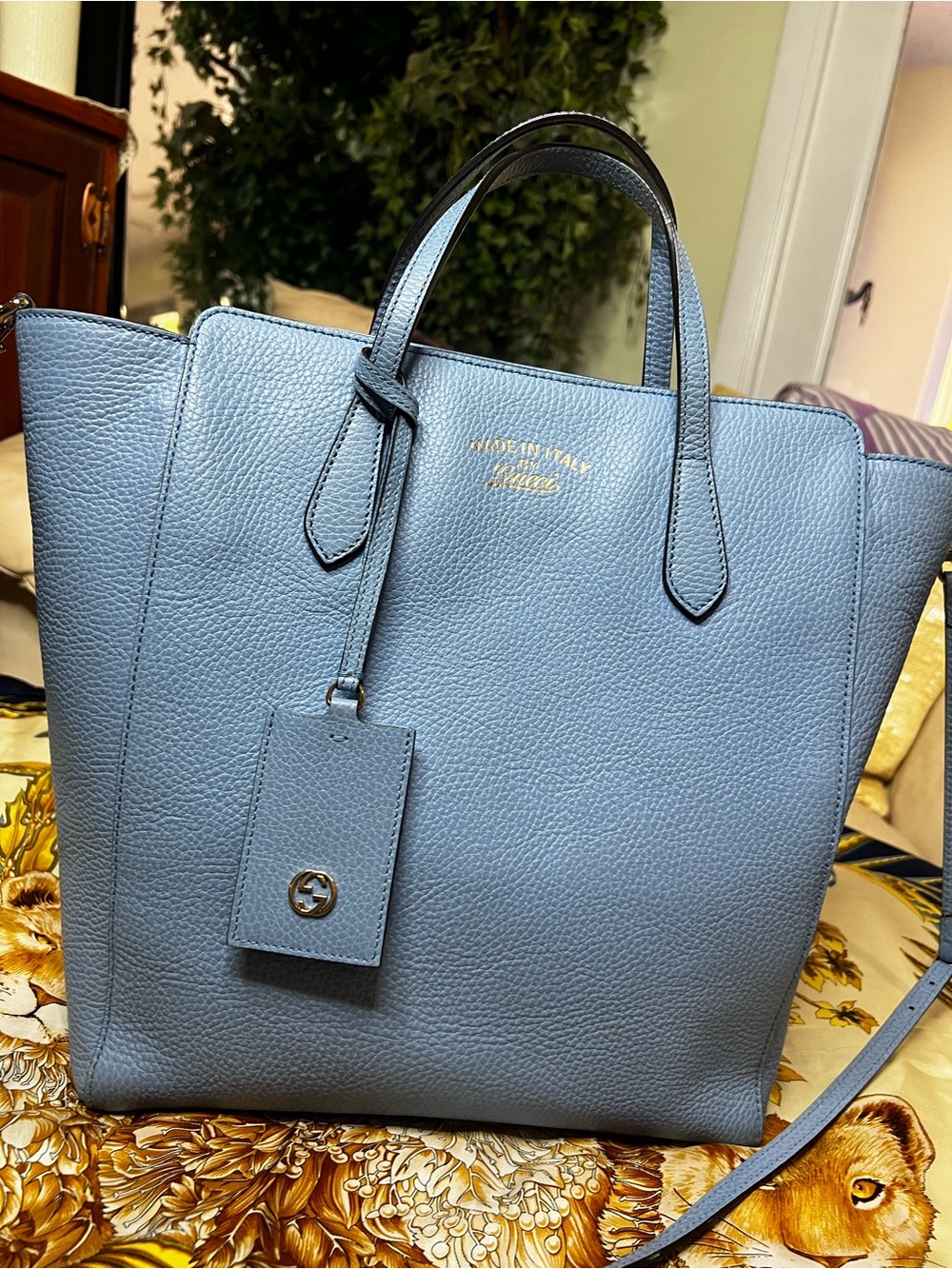 GUCCI Swing Tote medium blue pebbled leather crossbody shoulder bag